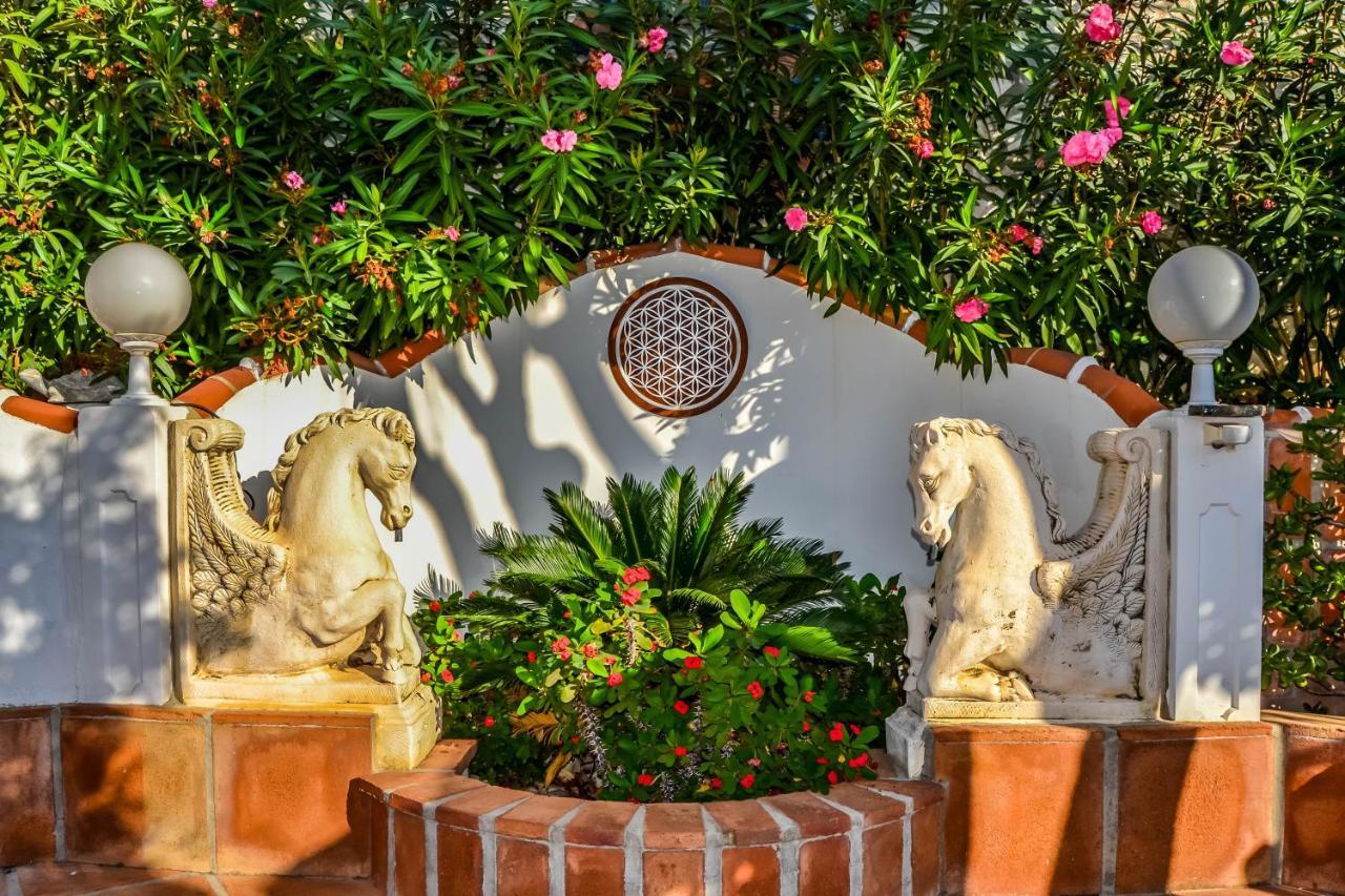 Casa Hermosa 托雷德本纳贾尔邦 外观 照片